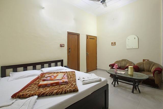 Rajmahal Hotel, Rudrapur 3